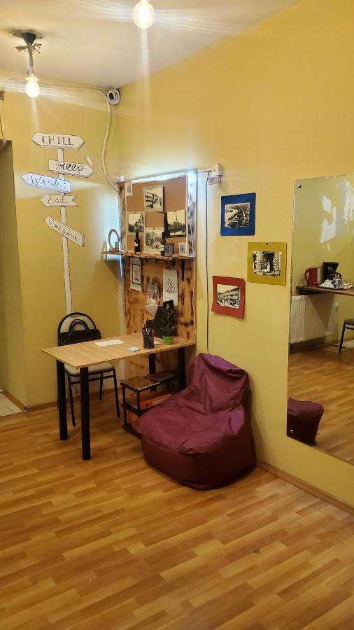 Sunny Hostel Tbilisi Exteriör bild